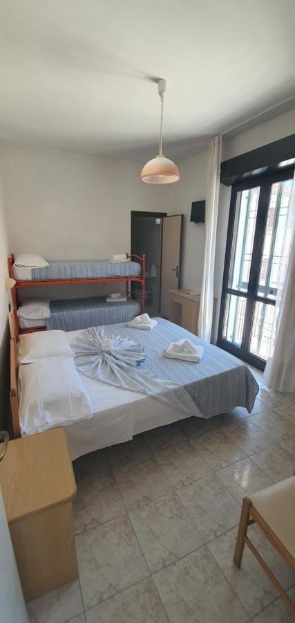 Hotel Vela Azzurra Rimini Dış mekan fotoğraf