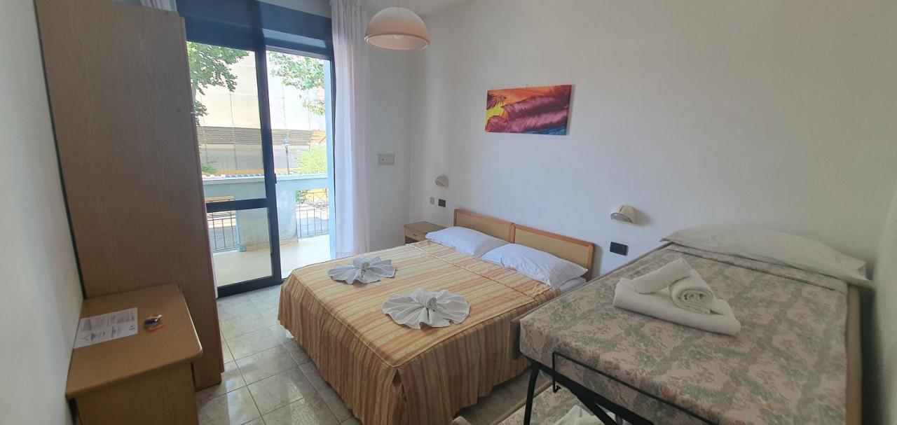 Hotel Vela Azzurra Rimini Dış mekan fotoğraf