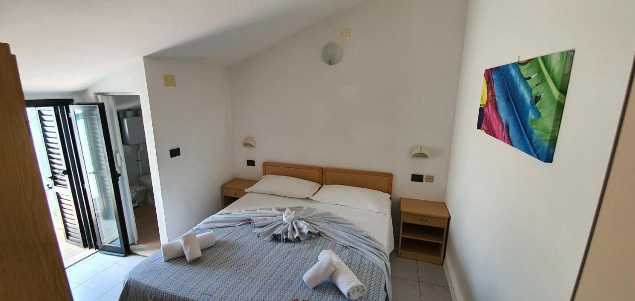 Hotel Vela Azzurra Rimini Dış mekan fotoğraf