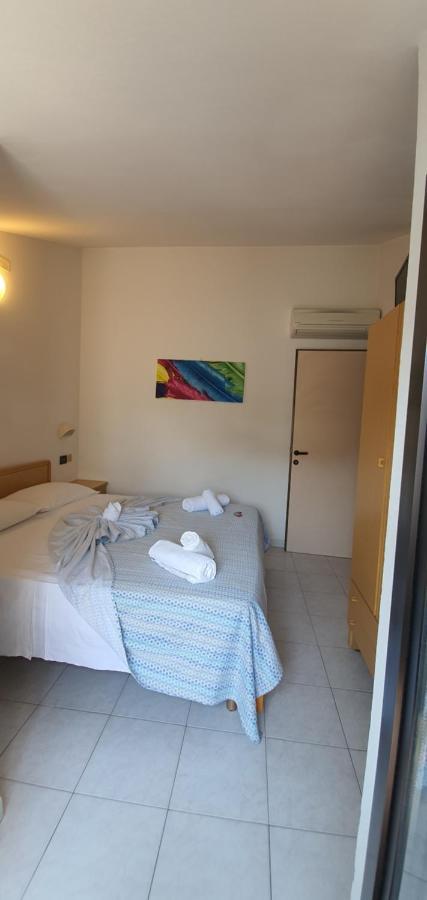 Hotel Vela Azzurra Rimini Dış mekan fotoğraf