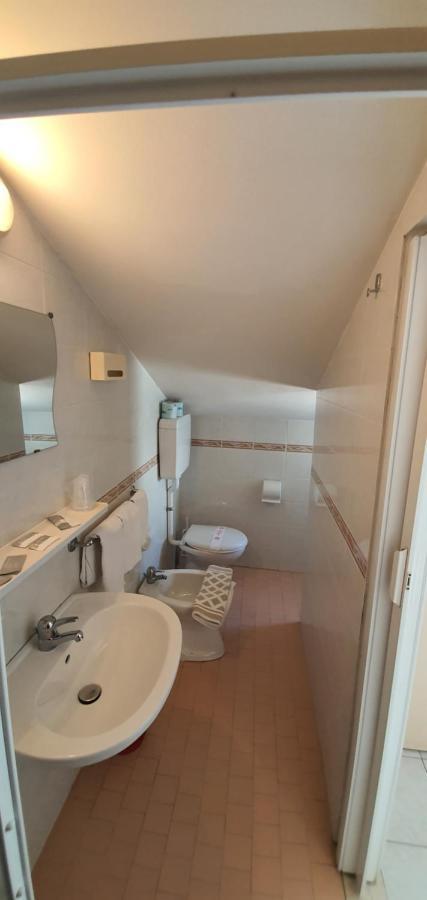 Hotel Vela Azzurra Rimini Dış mekan fotoğraf