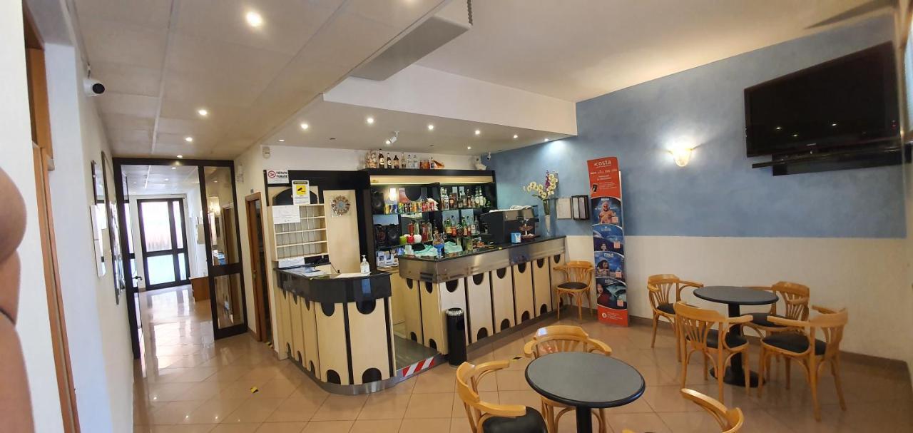 Hotel Vela Azzurra Rimini Dış mekan fotoğraf