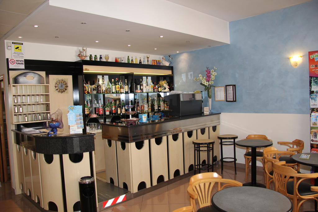 Hotel Vela Azzurra Rimini Dış mekan fotoğraf