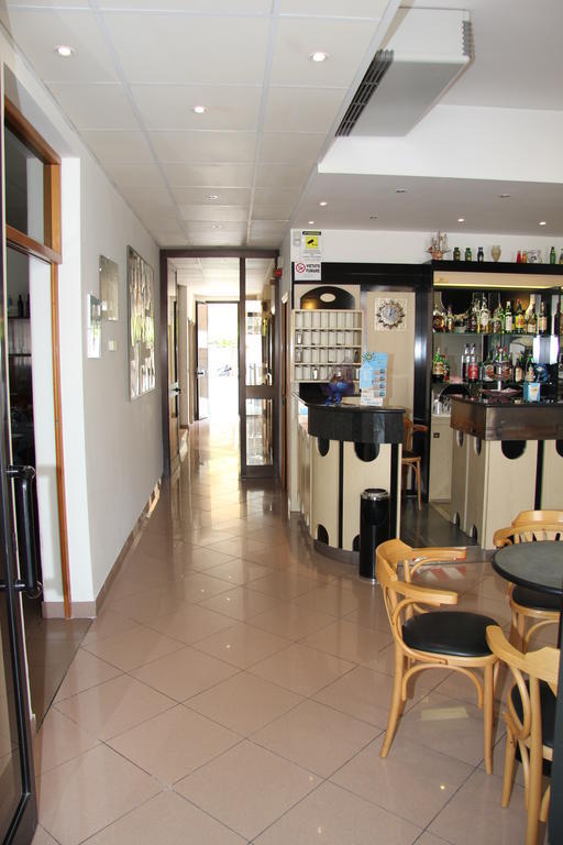 Hotel Vela Azzurra Rimini Dış mekan fotoğraf